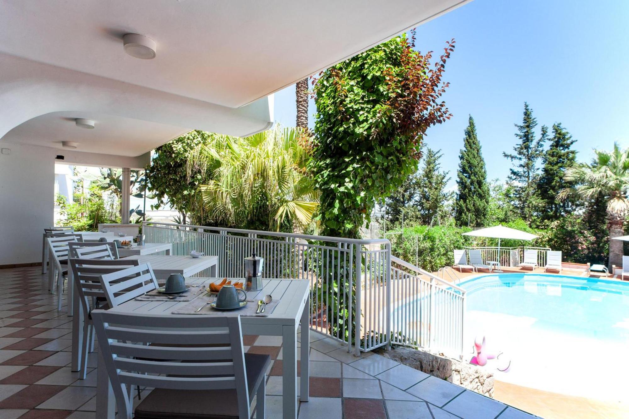 Villa Nice Dream With Pool And Terrace - Happy Rentals Neviano Exterior photo