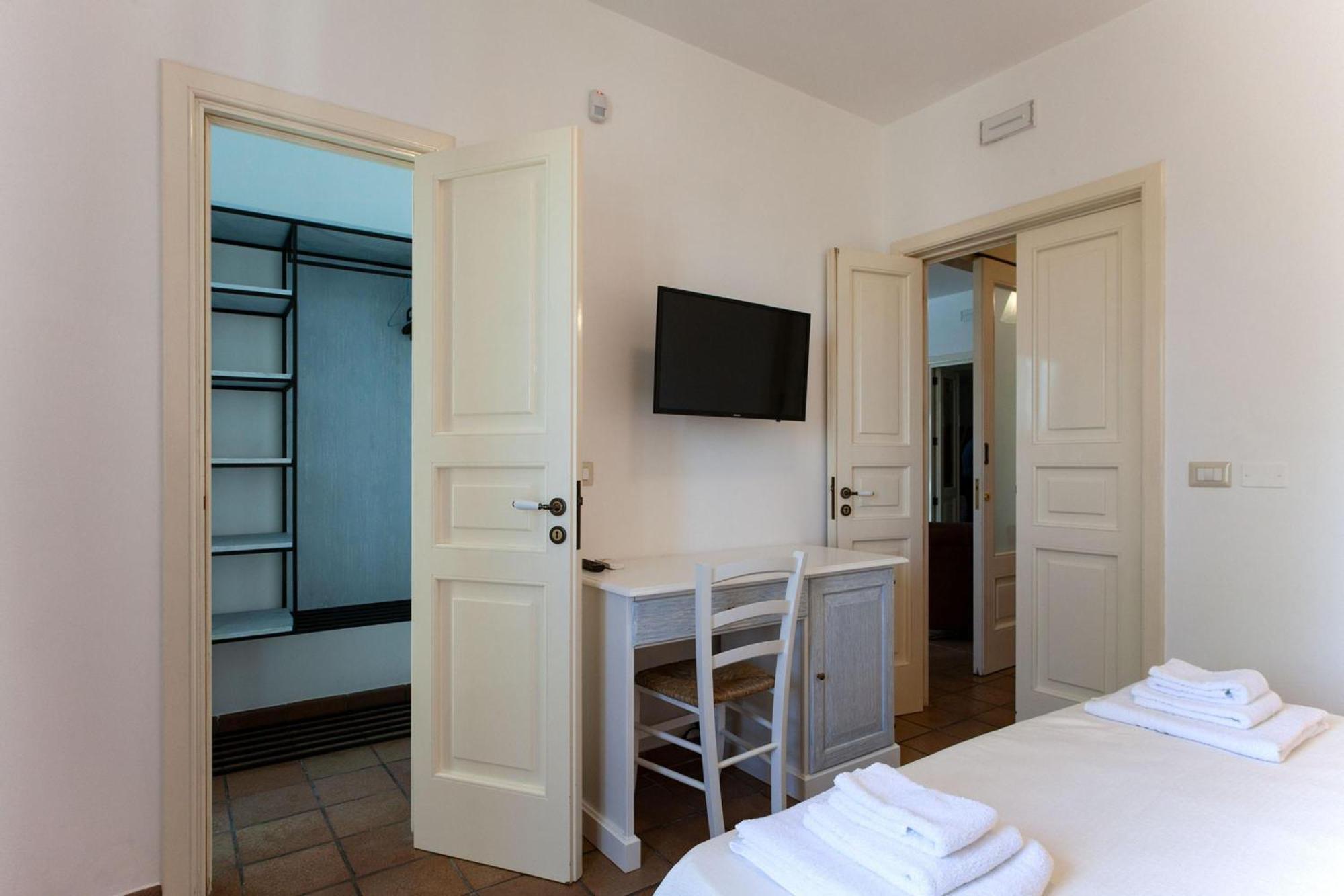 Villa Nice Dream With Pool And Terrace - Happy Rentals Neviano Exterior photo